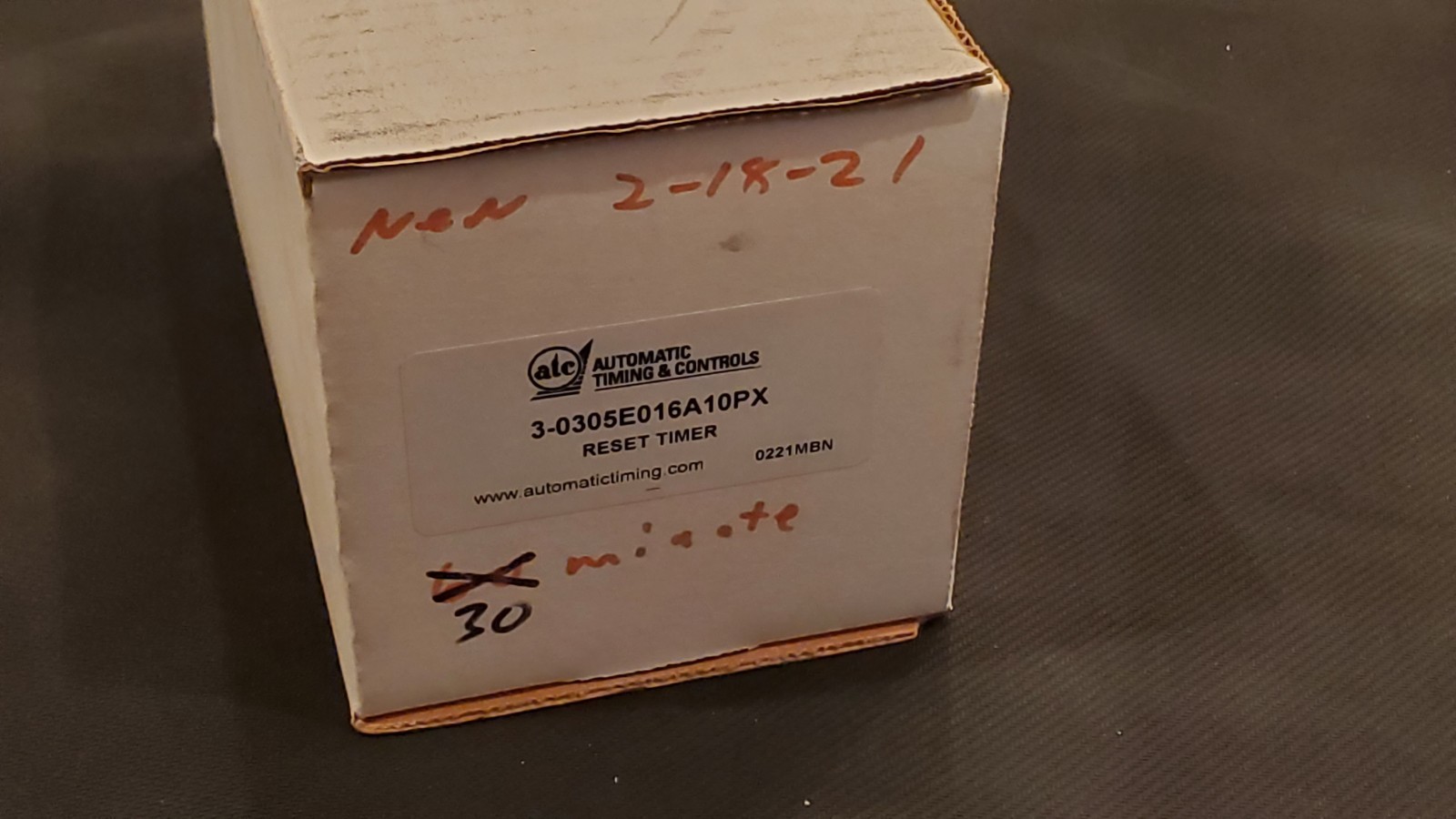 NEW ATC 3-0305E016A10PX 30MIN INDUSTRIAL TIMER 120V (305E-016-A-1-0-PX) 0221MBN