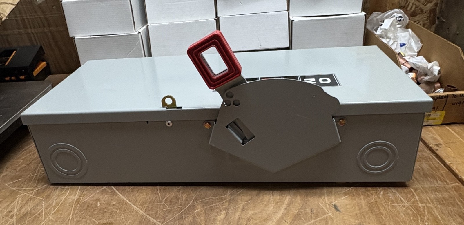 GE TH4323 Fusible Safety Switch Disconnect Model 10 100A 3-Pole 240V