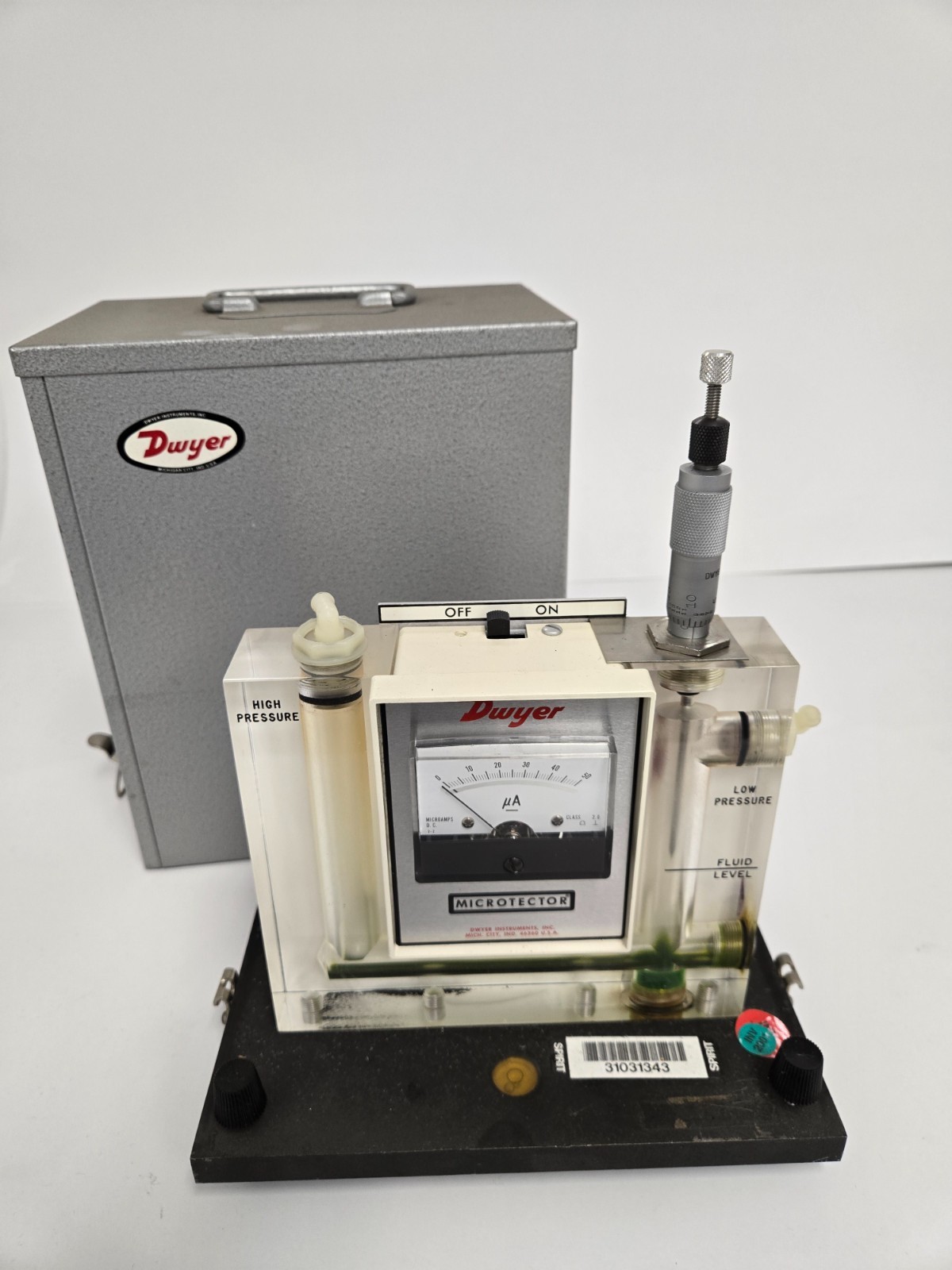 Dwyer 1430 Microtector Portable Electronic Point Gage