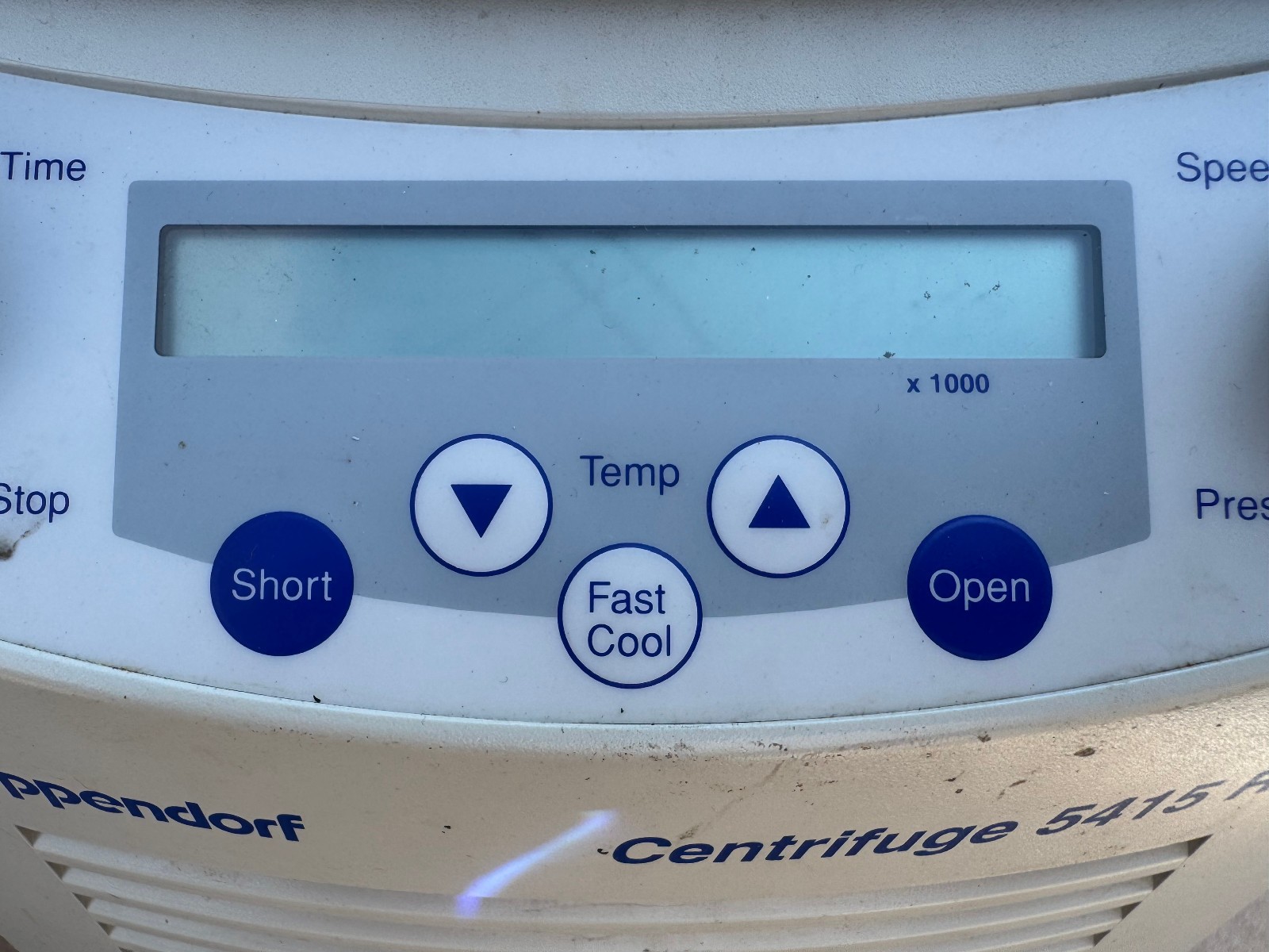 Eppendorf 5415 R Refrigerated Centrifuge with FA45-24-11 Rotor Parts