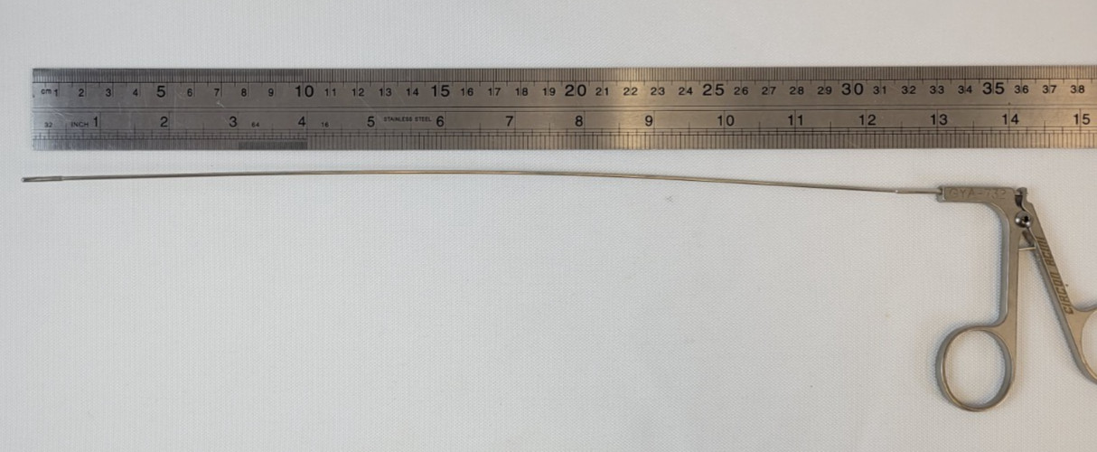 Circon ACMI GYA-732 Semi-Rigid Alligator Forceps, 32cm Working Length