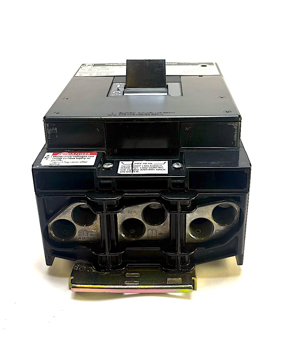 Square D LC36600 3 Pole 600 Amp 600 Vac I-Line Circuit Breaker