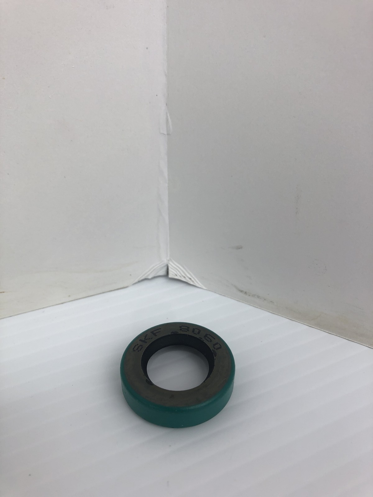 SKF 8060 CR Seals Radial Shaft Seal – Lot of 13