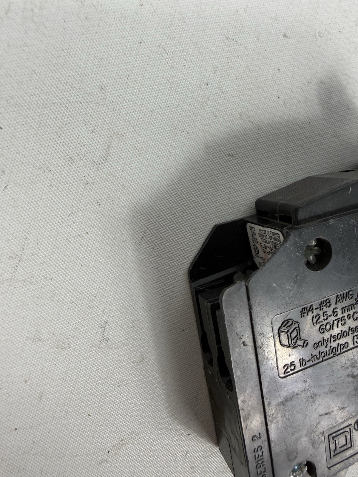 Square D QOT2020NC, TWIN, Tandem, 1 Pole, 20 Amp Circuit Breaker, QO 20A NO HOOK
