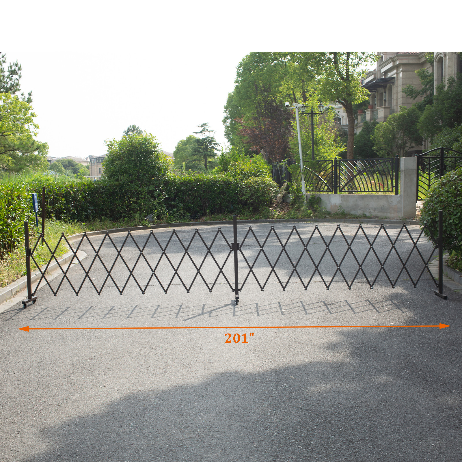 Lojok 126/201×15.2×40.6 inches Aluminum Portable Barricade Gate with Casters