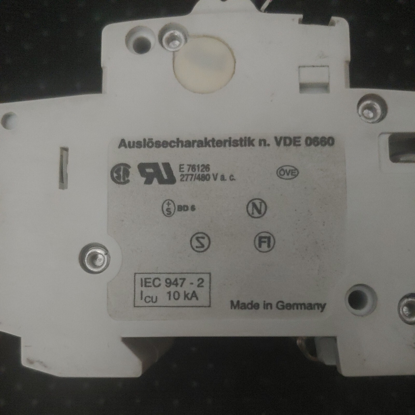 ABB S273 K 20 CIRCUIT BREAKER 20 AMP 3 POLE 400 VOLT K CURVE NEW NO BOX.