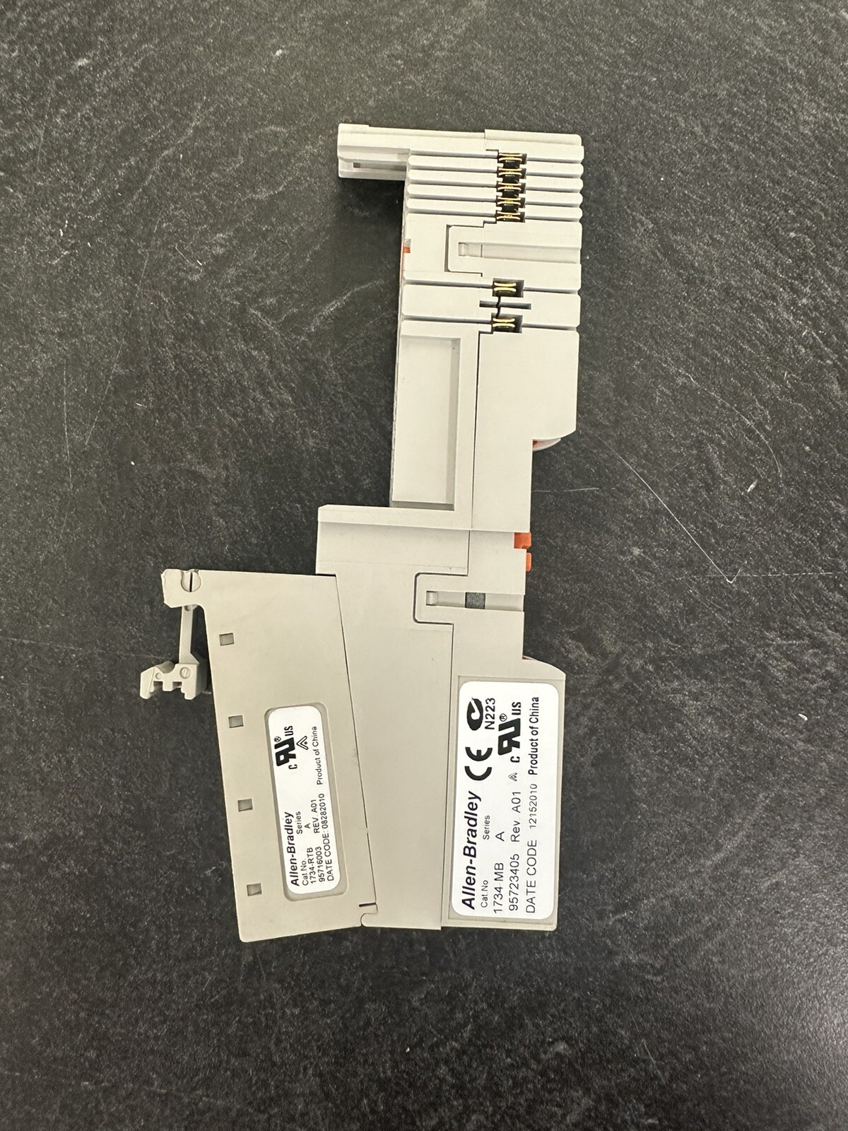 Allen Bradley 1734-RTB 1734-MB Point I/O Removable Terminal Block Mount Base