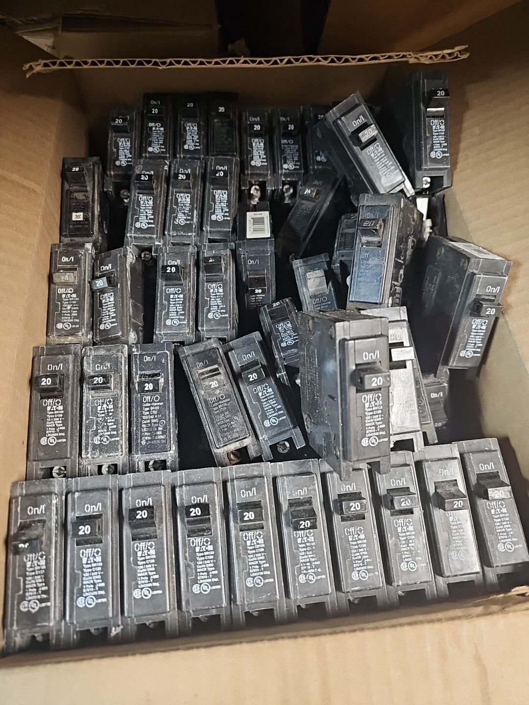 LOT OF 5 Eaton BR120 Thermal Magnetic Circuit Breaker – Black TYPE C120