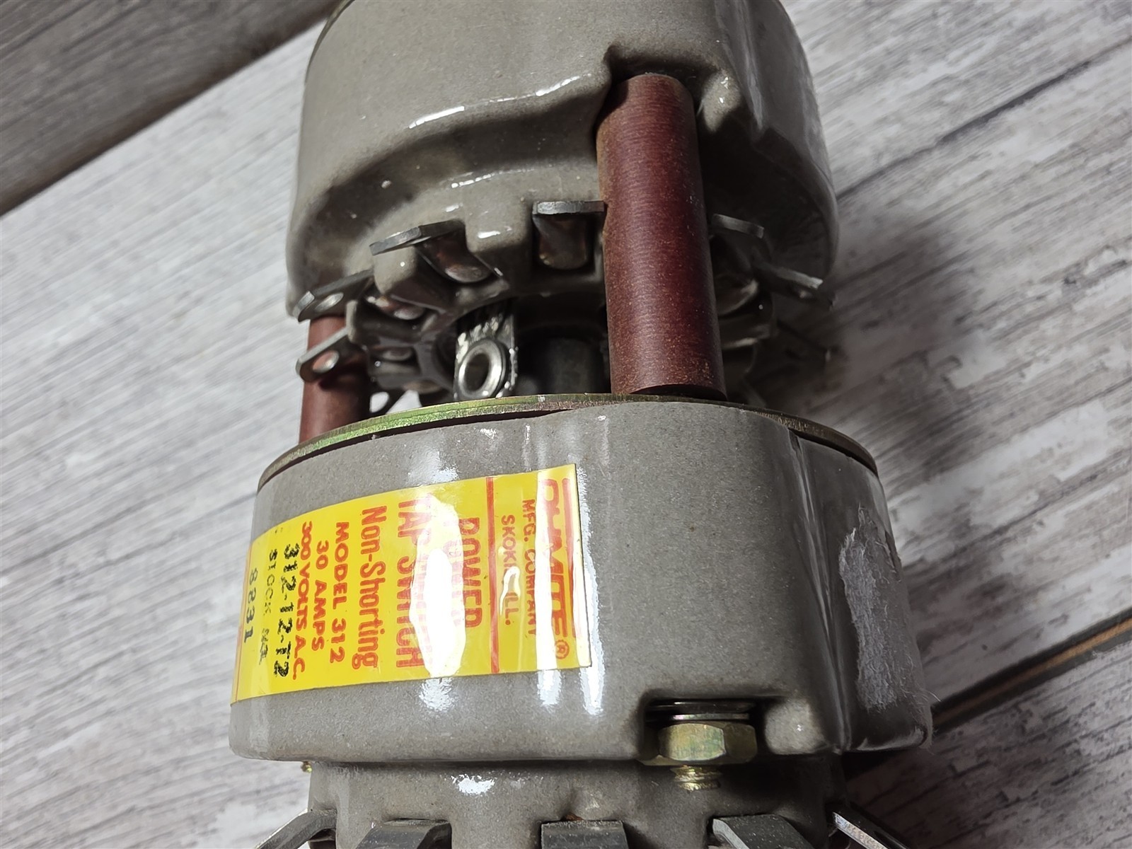 Ohmite 312-12-T2 – New Power Tap Switch Non-Shorting 30amp 300 Volts AC