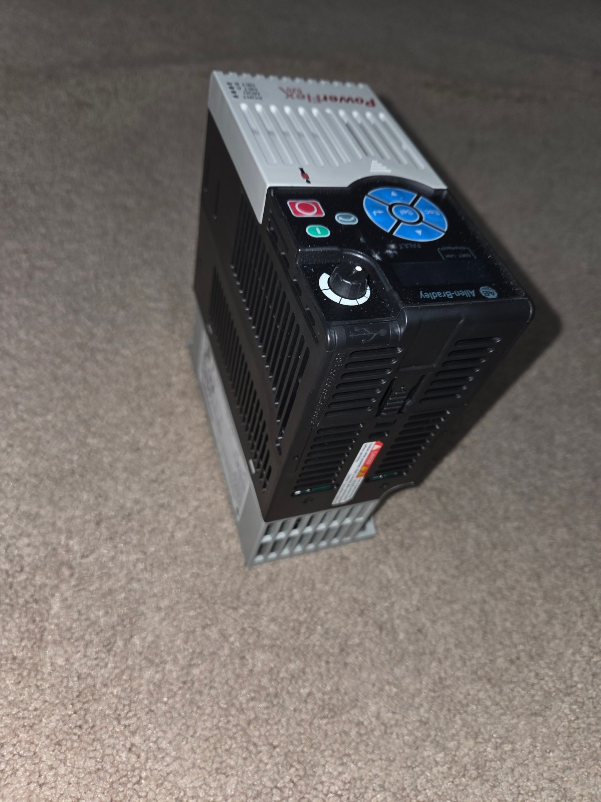ALLEN BRADLEY 25B-D1P4N104 POWERFLEX 525 AC DRIVE 0.5 HP