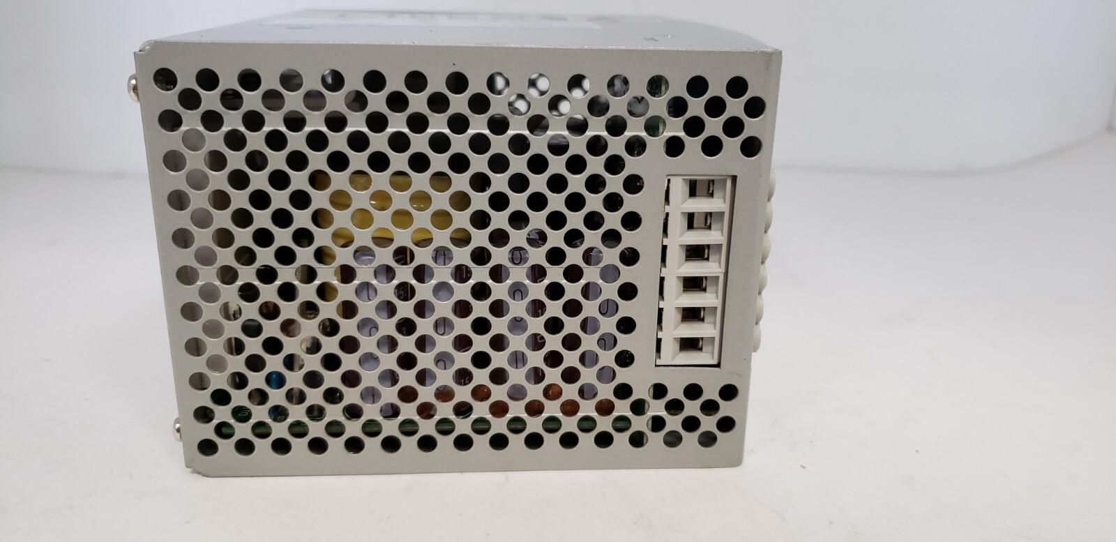 BALLUFF BAE0002 POWER SUPPLY, 115/230VAC, 47-63Hz, 5.4/2.2A, 24VDC/240W