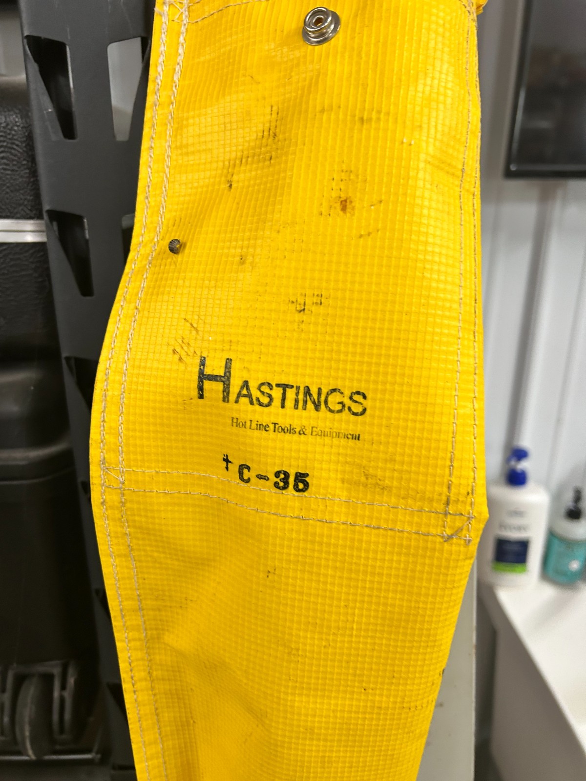 Hastings E 35 Telescopic Hot Stick 35 ft Extended w Soft Case Pre-Owned