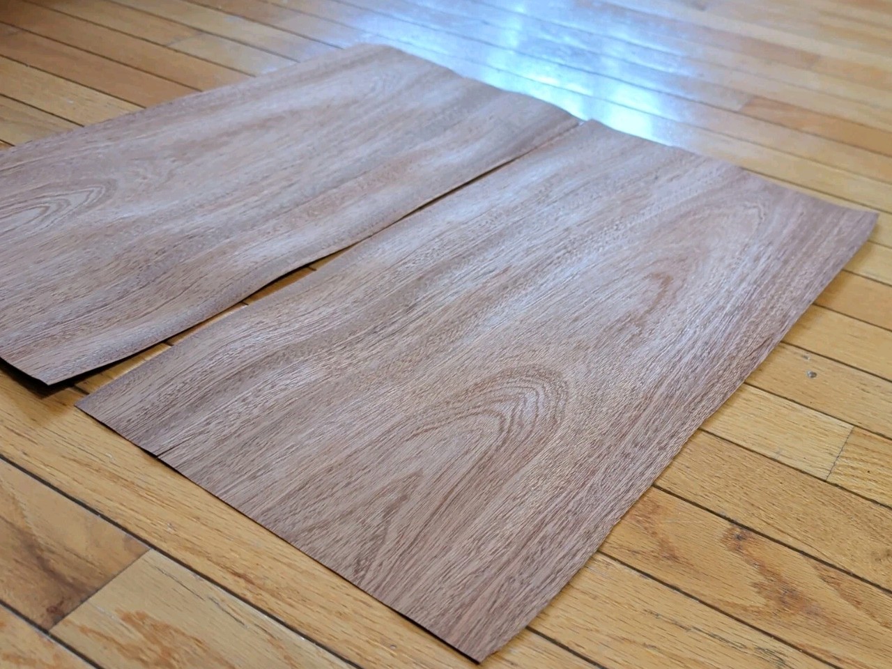 Sapele mahogany wood veneer 2 pieces 10 1/2″ x 21″ each 1/42″ raw buckled