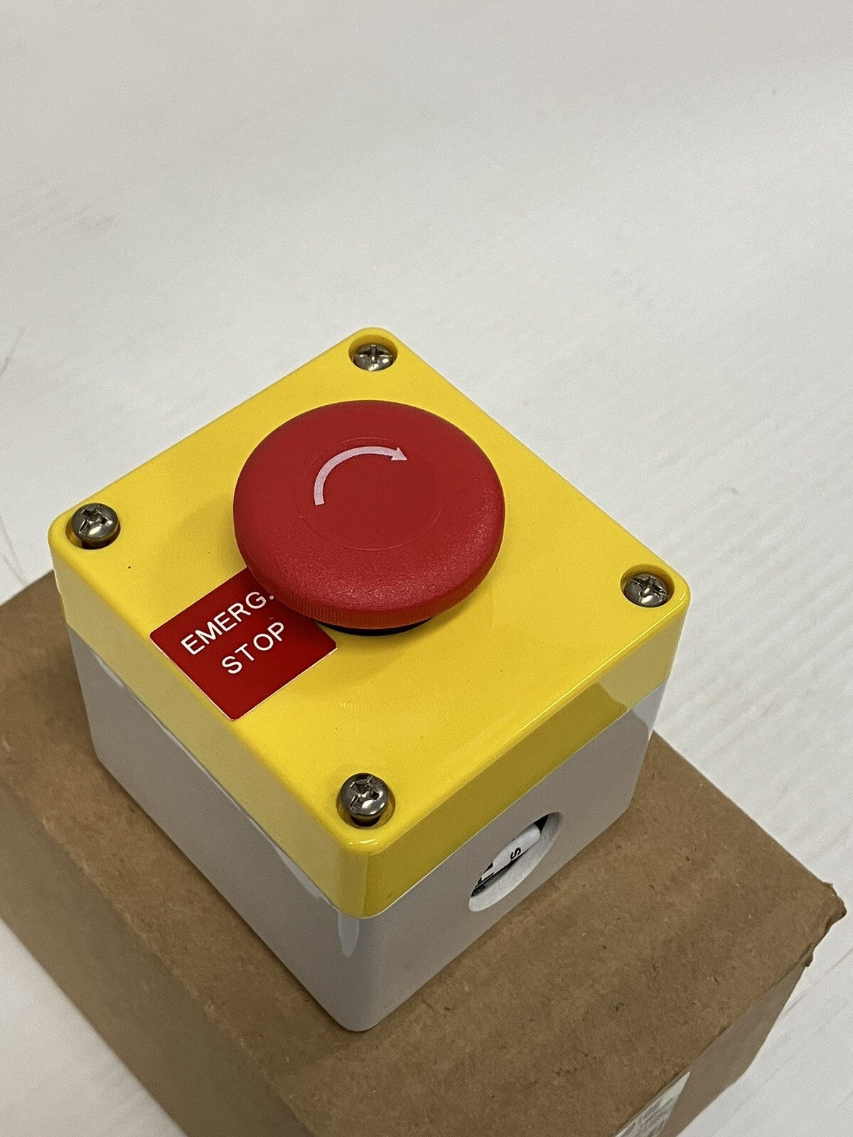 EATON E22ASB106 Emergency Stop Button Control Station
