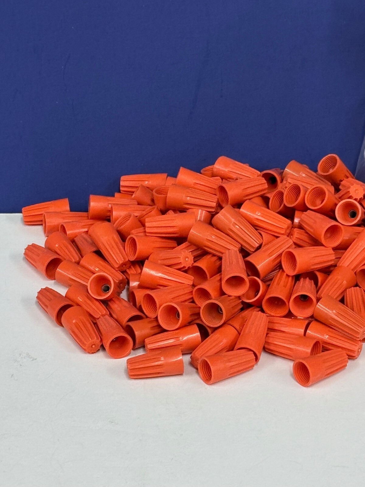 100-PK Screw-On Twist Wire Connectors Nuts 22-14 AWG Gauge Electrical NEW 10-153