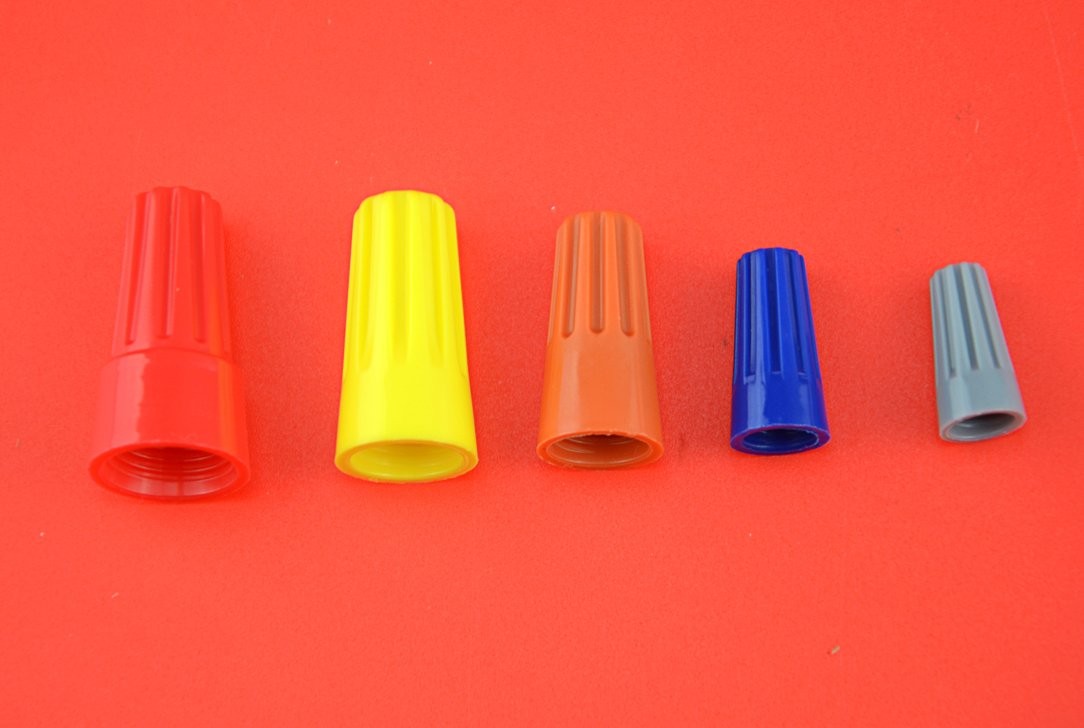 XINGYHENG 200Pcs Electrical Wire Connection Screw Terminals Twist Connector C…