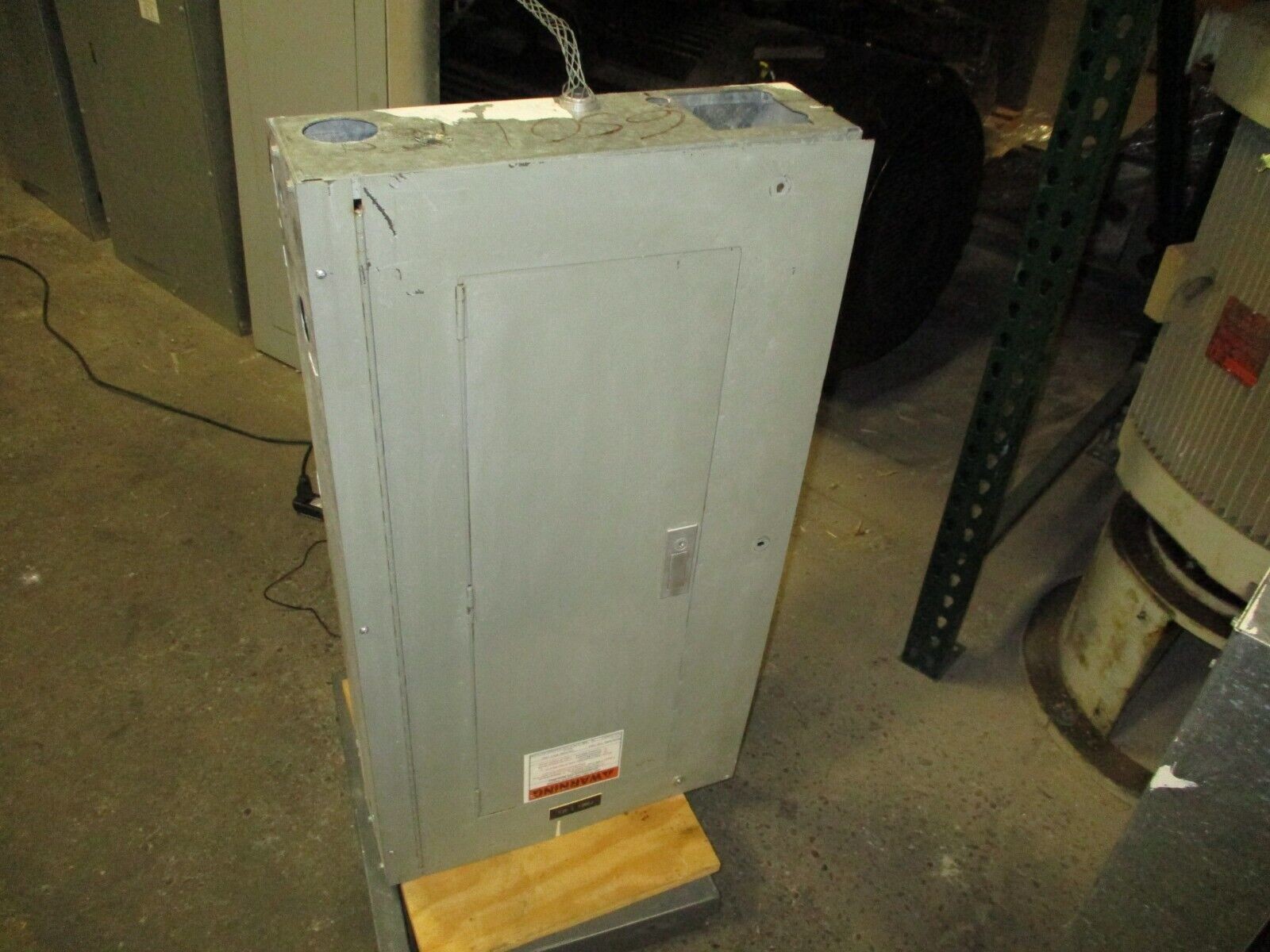 ITE Main Breaker Circuit Breaker Panel NLAB 100A Main 120/208V 3Ph 4W Used