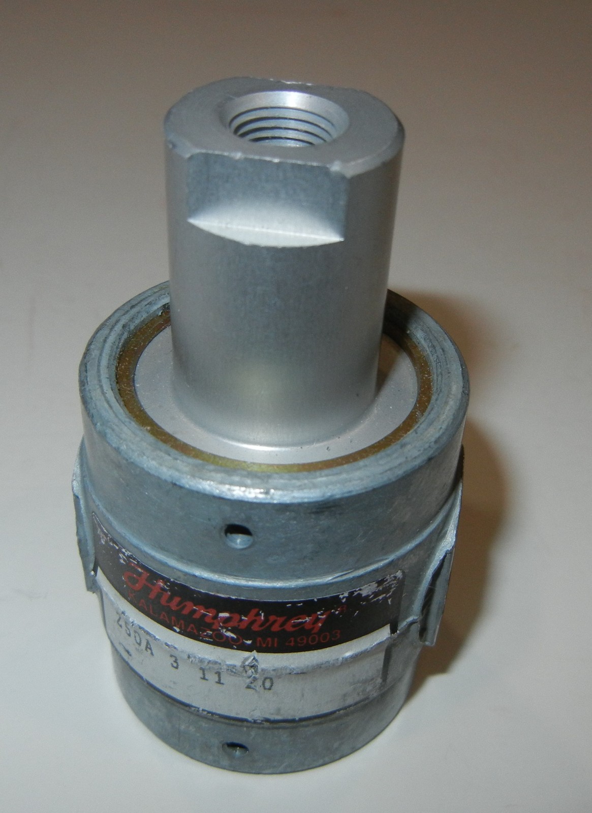 HUMPHREY 250A-3-11-20 / 250A31120 and 250A-3-10-20 / 250A31020 Poppet Valves NIB