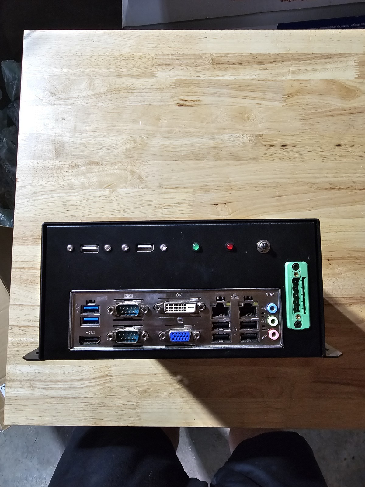 Industrial PC i7-3770 8GB 120GB SSD NEW Windows Embedded