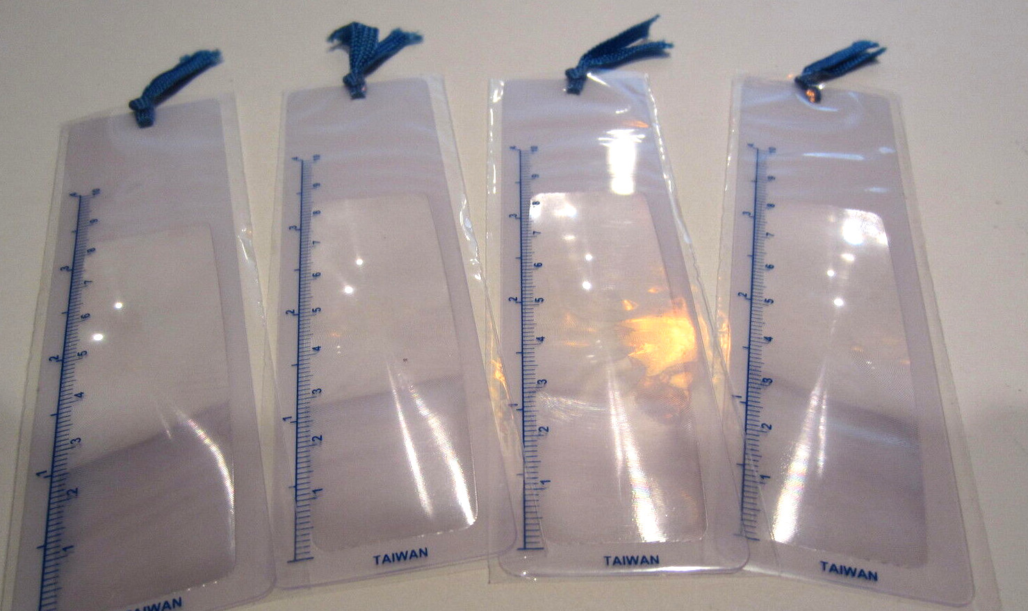 Lot of 4 Bookmark Magnifier- 3x- inch and mm ruler 5″ long