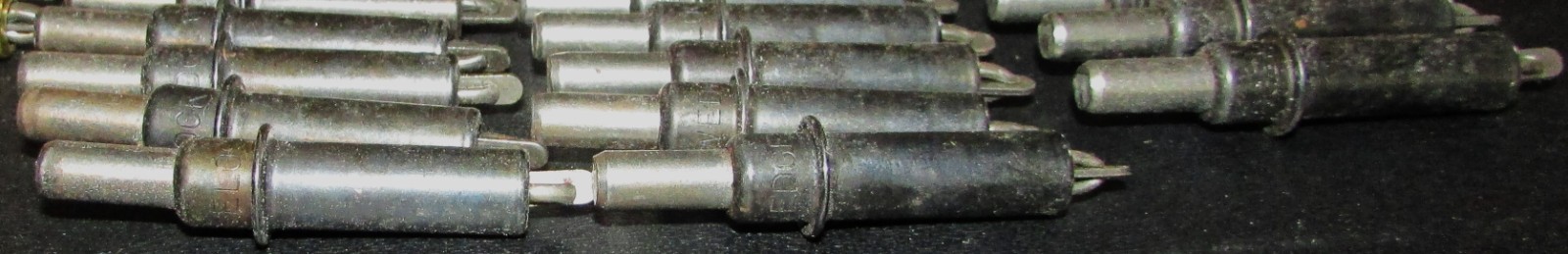 LOT OF 188 MIXED USED CLECO METAL FASTENERS: WING NUT, HEX NUT, PLIER, & SPRING