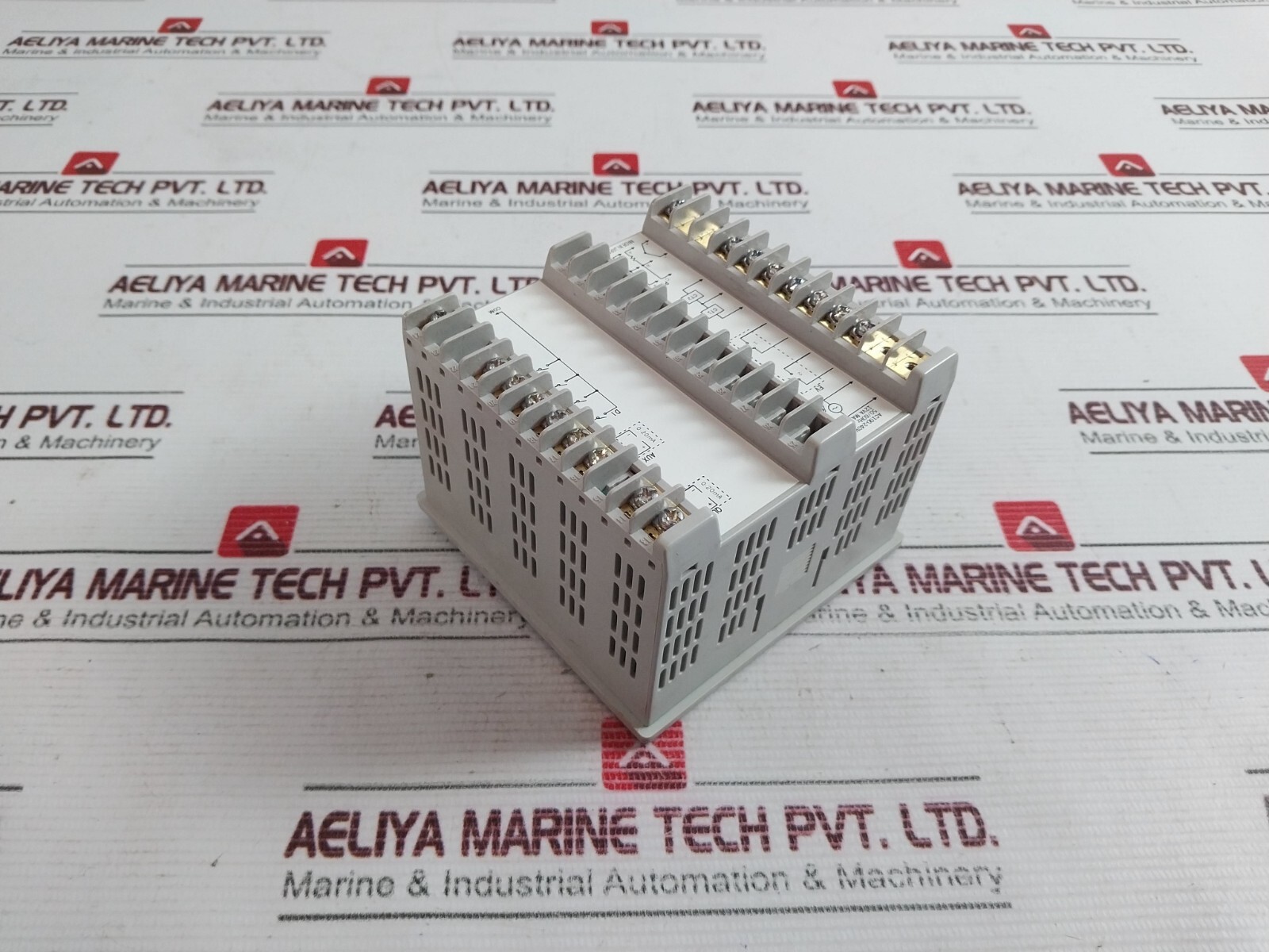 Azbil SDC36 Digital Indicating Controller AC100-240V 50/60Hz
