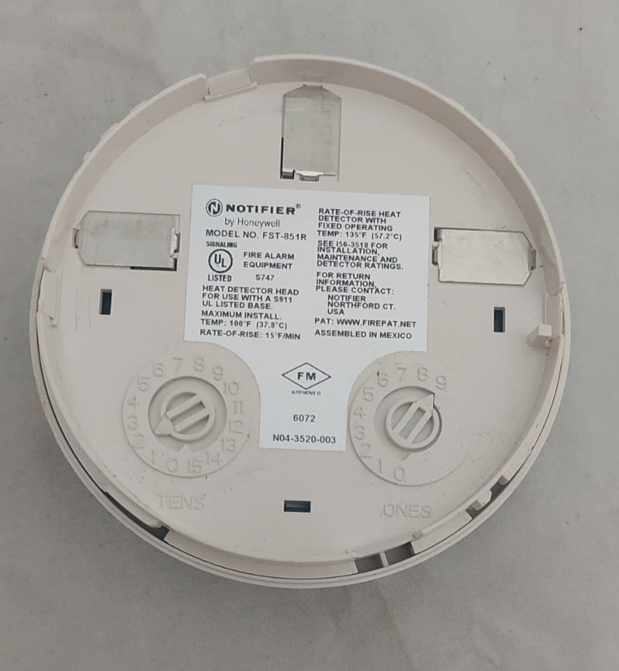 Honeywell Notifier FST-851R Detector P8
