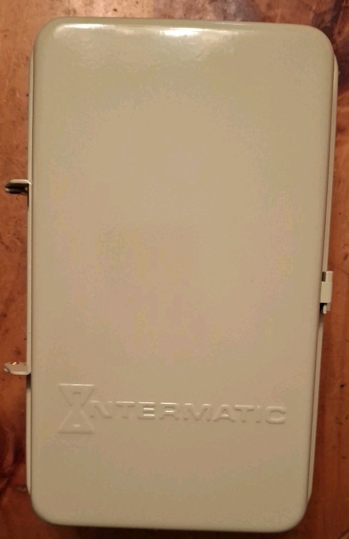 Intermatic T101R201 Time Switch 125 VAC 60 Hz 40 Amp SPST New