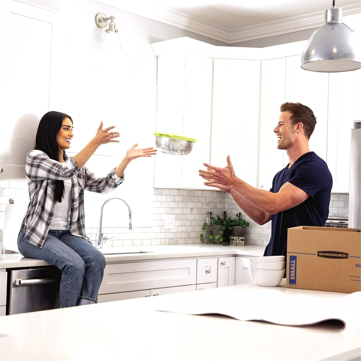 Small Moving Box 15 Pack, Pre-Printed for Labeling, 16.5-In X 12.25-In X 12.675-