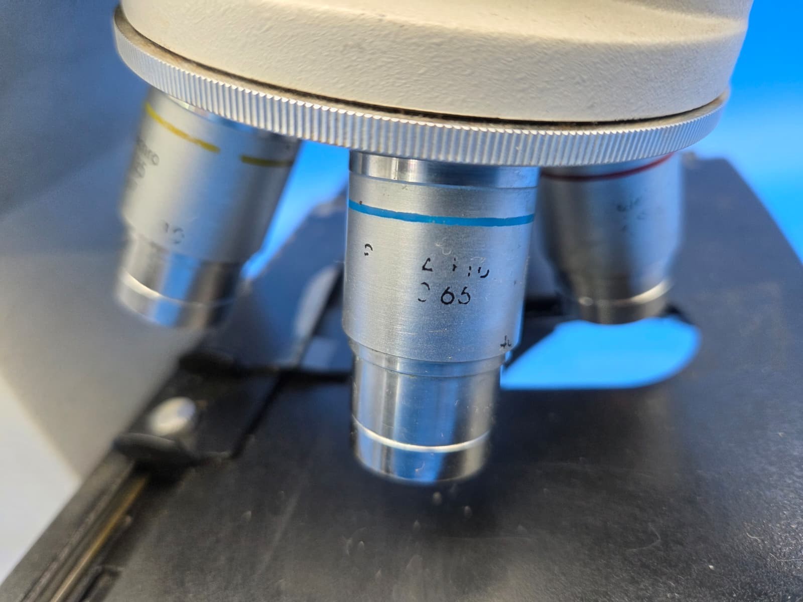 Reichert Microstar IV 410 Dual Head Microscope W/ 4x, 10x, 40x, 100x/1.25