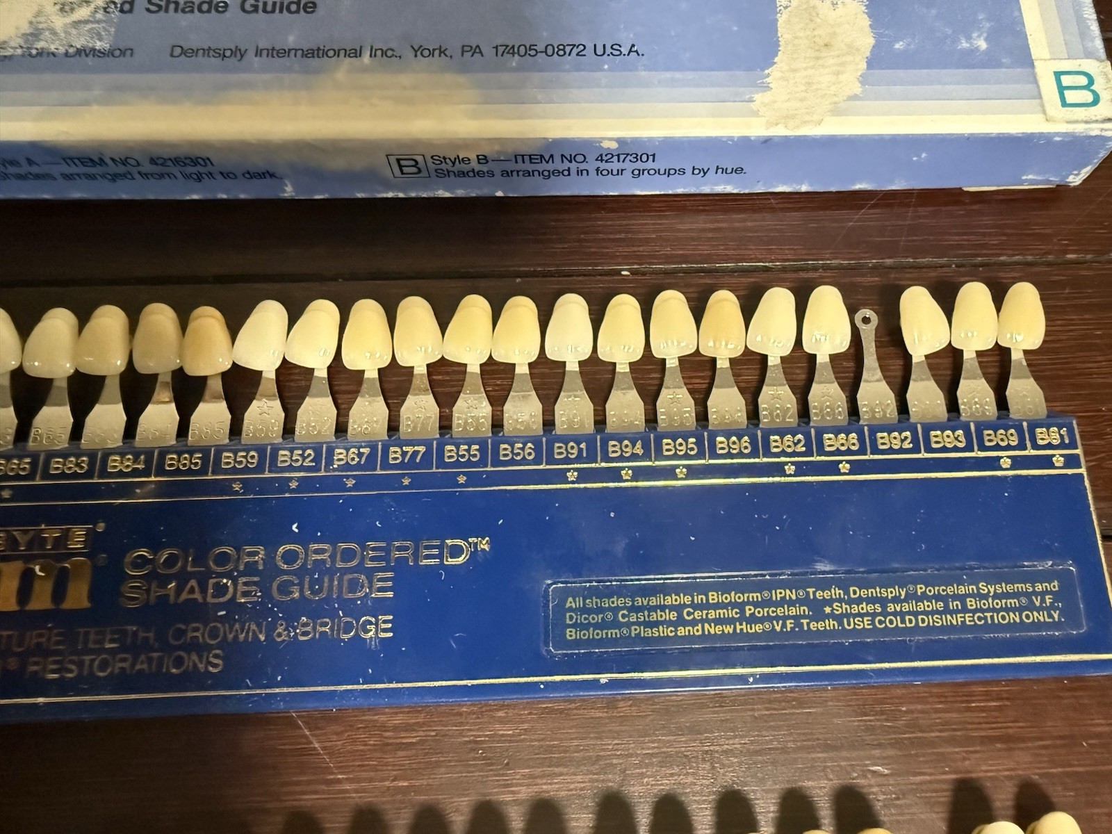 Dentsply Trubyte Bioform Color Ordered Tooth Dental Shade Guide Lot