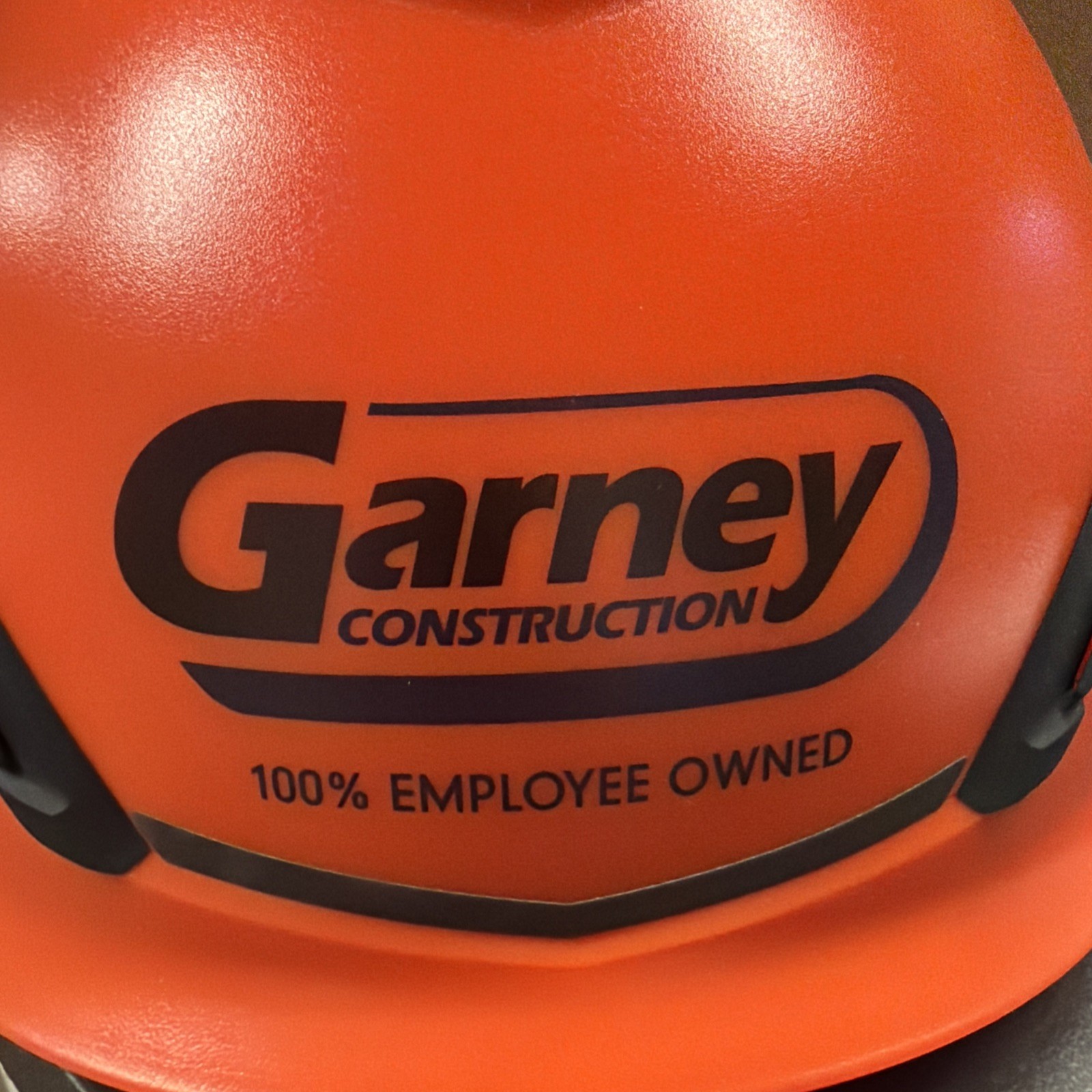 MSA V-Gard H1 Hard Hat Orange 4 Point Ratchet Safety Helmet Open Box NEW