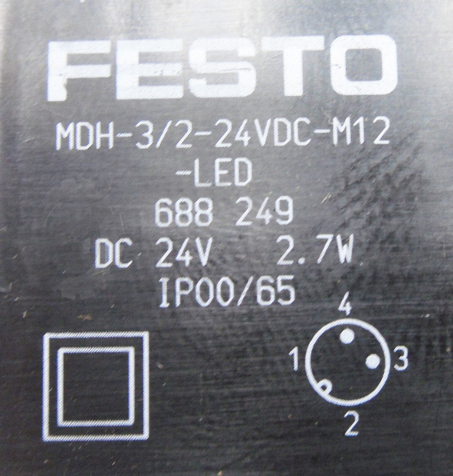 NEW FESTO MDH-5/2-D-1-FR-M12-C W/ MDH-3/2-24VDC-M12-LED 688 249 DC24V IP00/65
