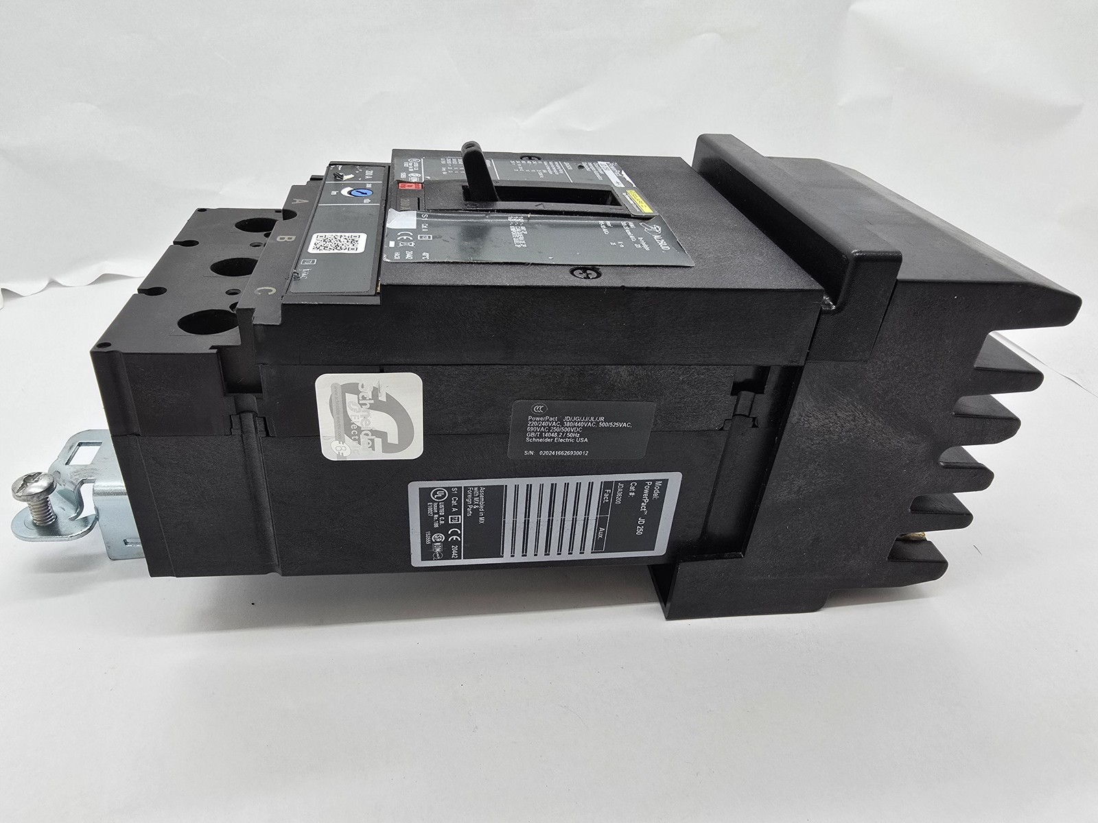 Square D JDA36175 PowerPact I-Line Circuit Breaker 175A 3P 600V 14KA 3PH JD250