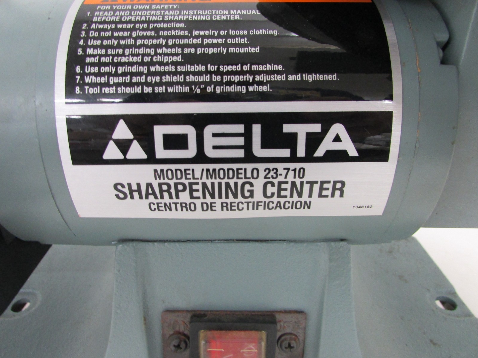 DELTA TOOLS WET, DRY SHARPING CENTER 23-710, w/ ATTACHMENTS
