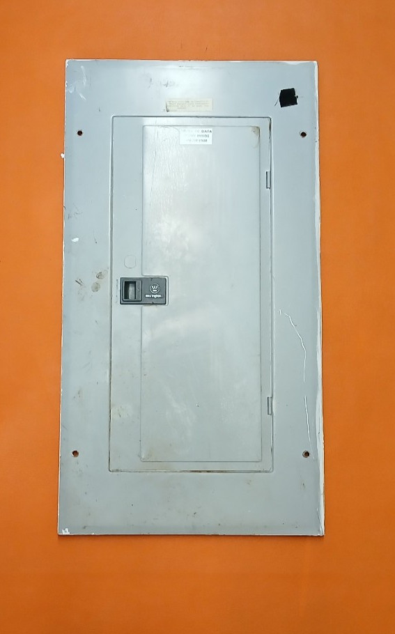 200 Amp Westinghouse Panel Cover 32 Space B201632CG