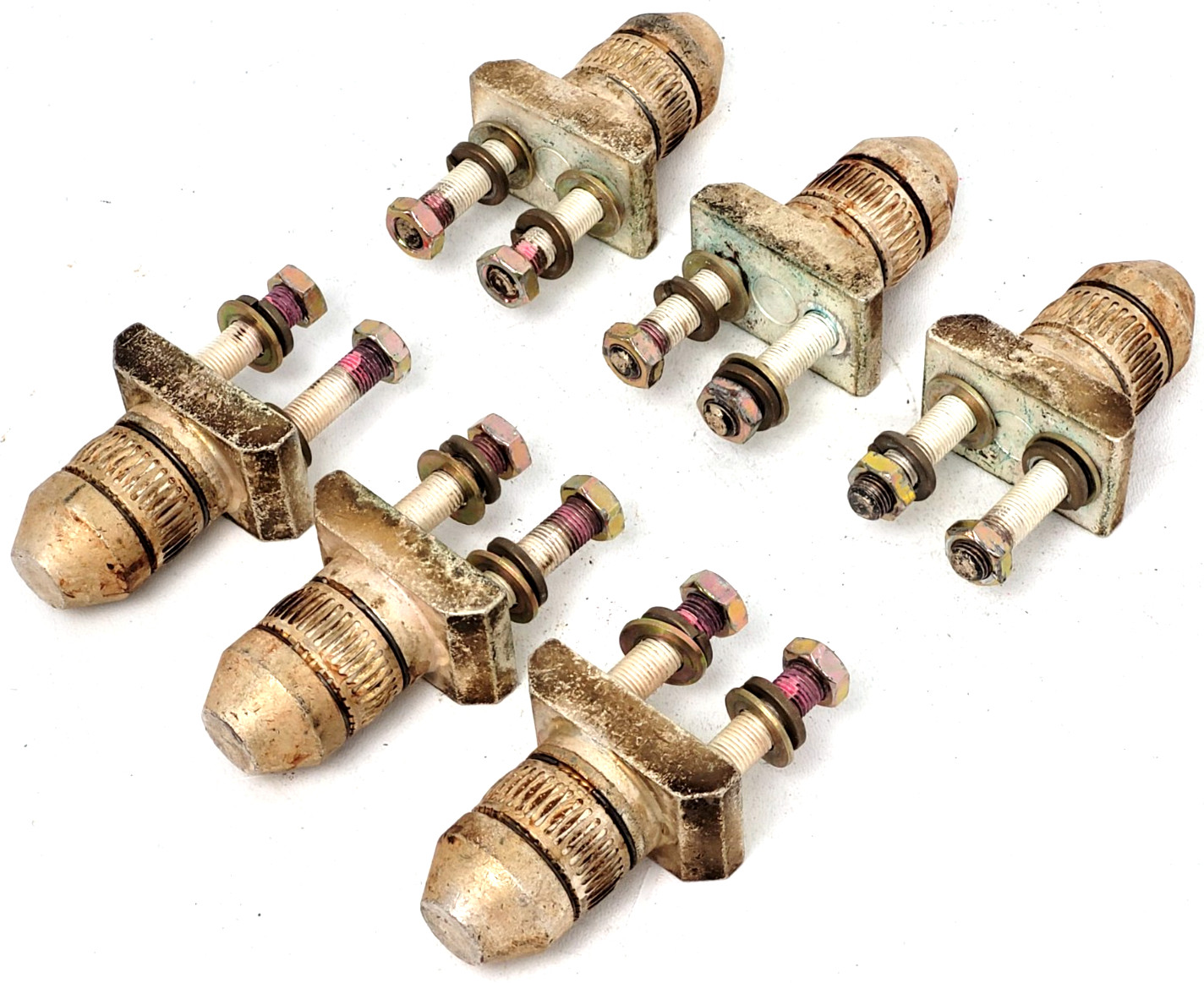 Lot of 6 – Cutler-Hammer ND Plug-In Mounting Adapters – Next Day Option