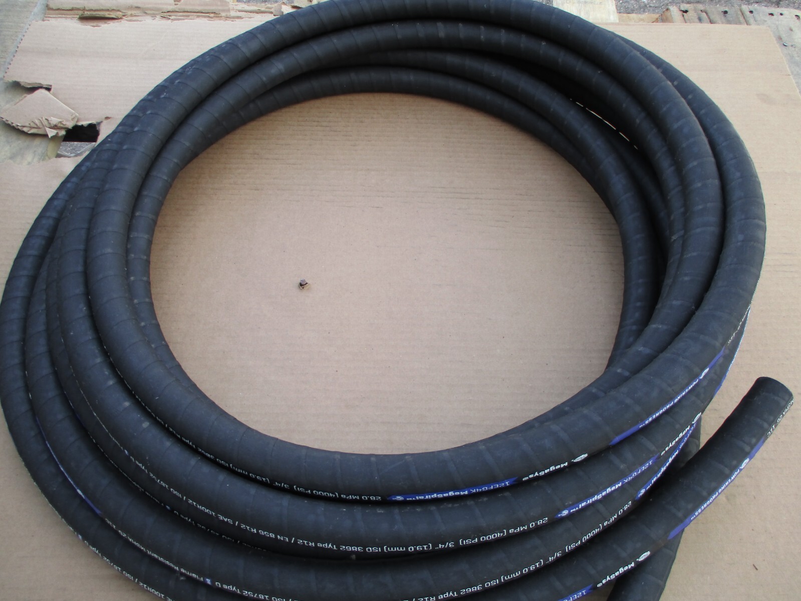 GATES HYDRAULIC HOSE 12EFG4K 3/4″ 50′ FEET FOUR WIRE HOSE SAE 100R12 4000 PSI
