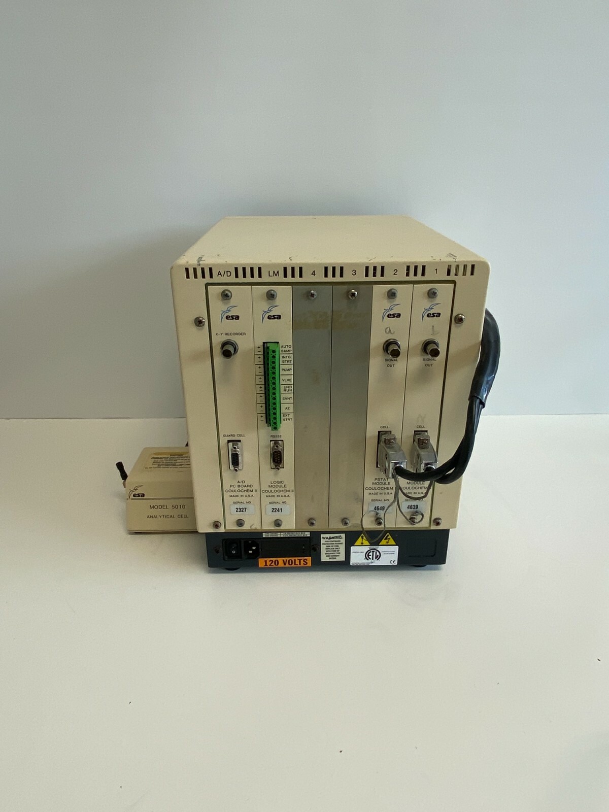 ESA COULOCHEM II 5200A Electrochemical Detectorw/ 5010 Analytical Cell