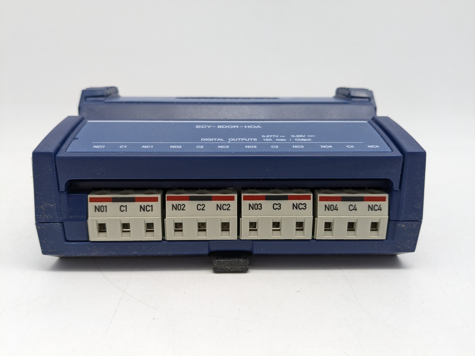 Distech Controls 8-Point Digital Output Extension Module (ECY-8DOR-HOA-A)