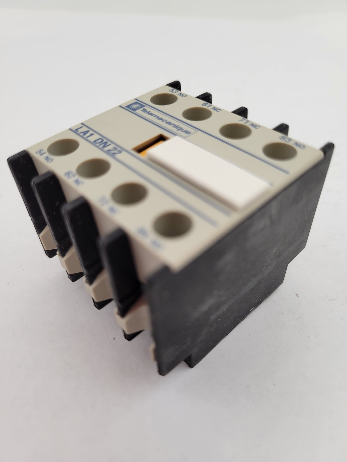 Telemecanique LA1DN22 Contact Block 35mm DIN Rail Mount 10 Amp 690V AC