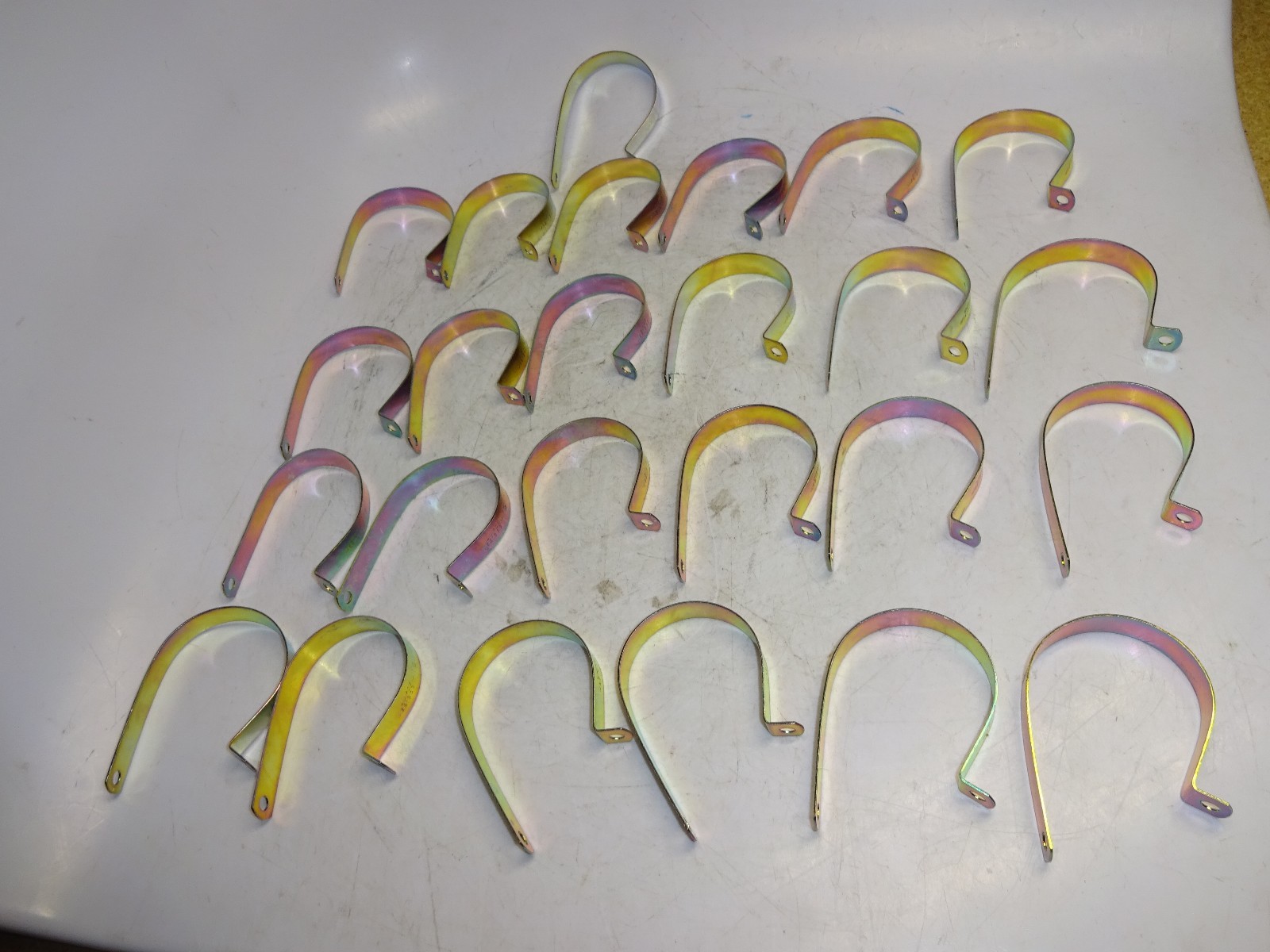 LOT OF 25 UMPCO MS21333-19 LOOP CLAMP FASTENER