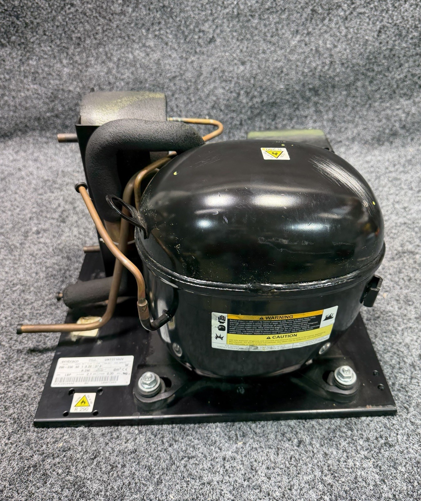 Embraco UNT2210UV Condensing Unit R290, 208-230V, 1 Phase, LBP, 1-1/4 HP