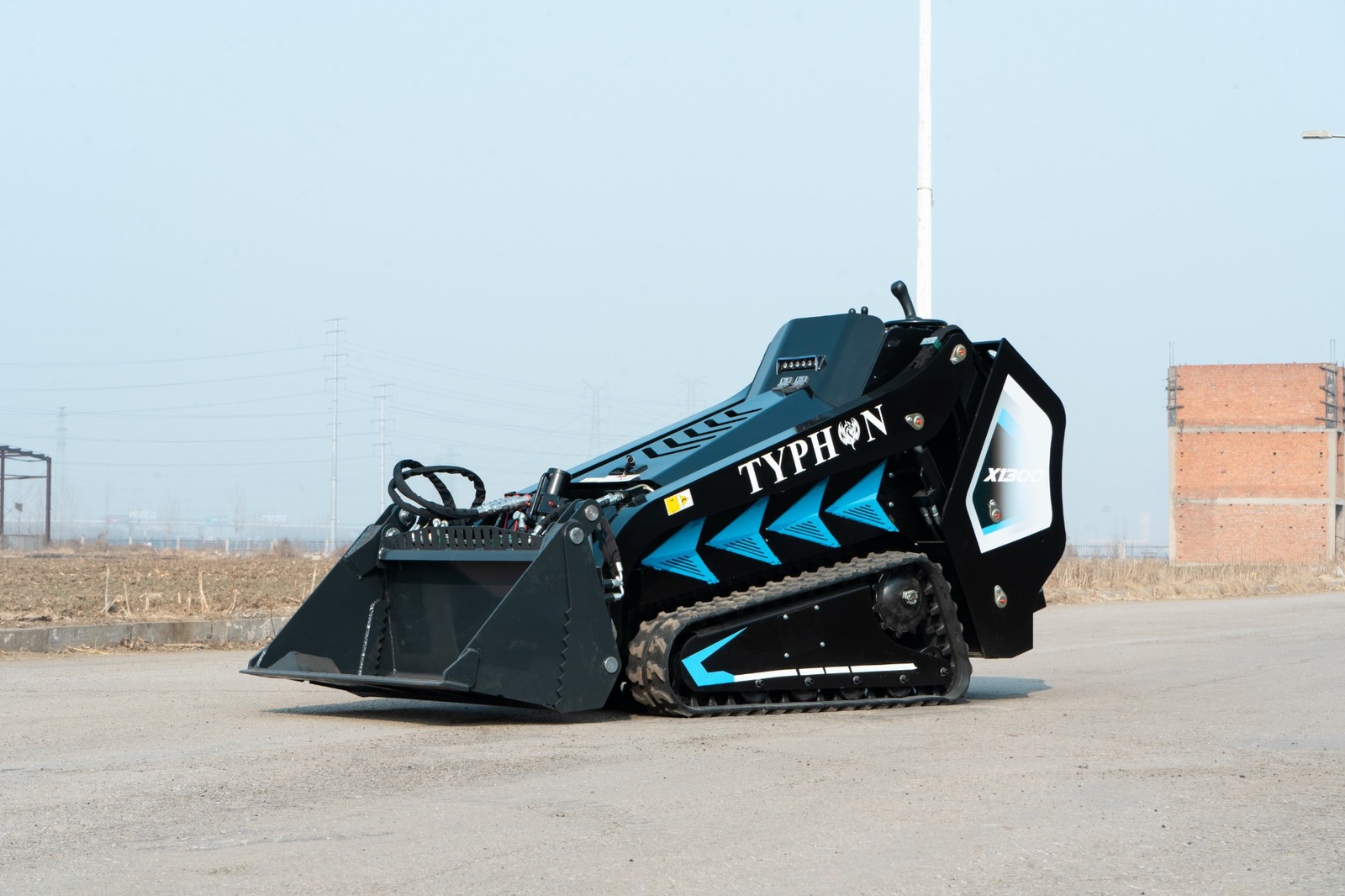 4-In-1 Combo Mini Skid Steer Bucket attachment for TYPHON STOMP X1300 &STOMP 509