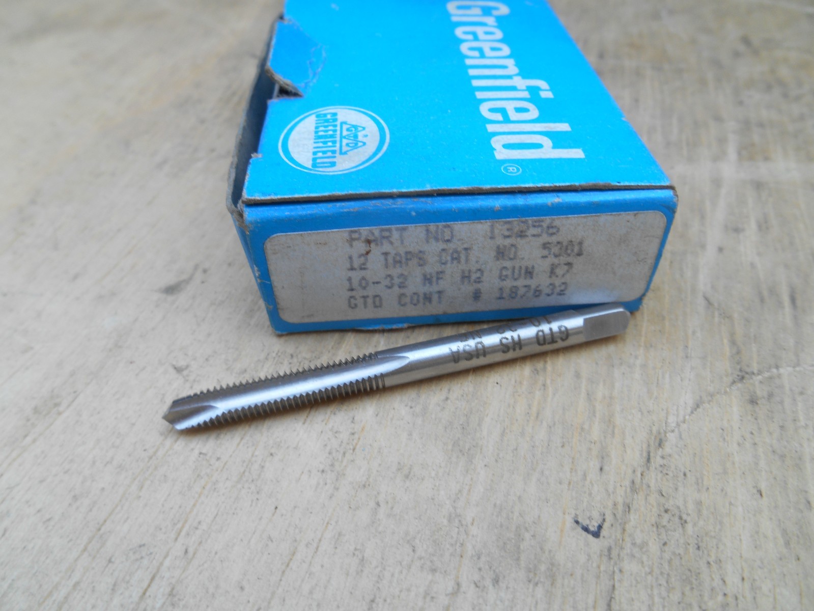#10 – 32 H2 , HSS Spiral Pointed Gun Tap – GREENFIELD- 7 pieces