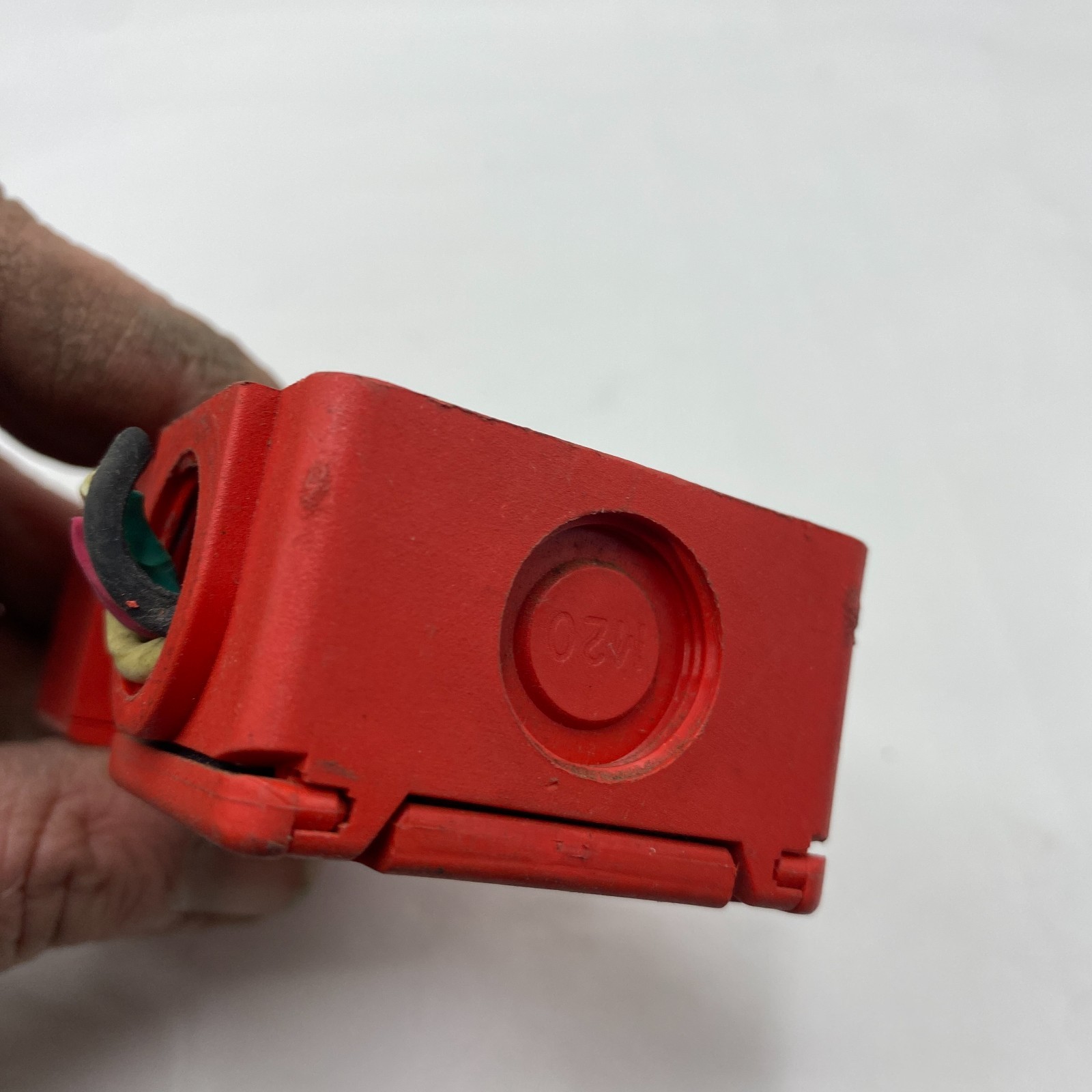 GUARDMASTER TROJAN-5 SAFETY SWITCH SICHERHEITSSCHALTER 11110 LOT 50015 AC-15