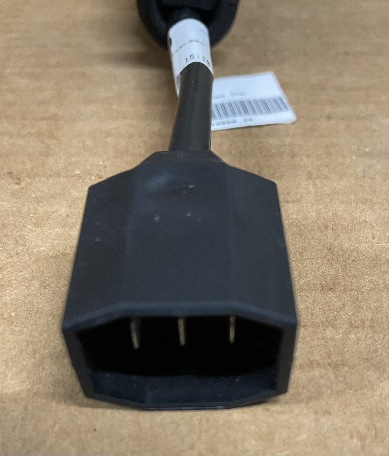 John Deere Auxiliary Power Adapter RE596959