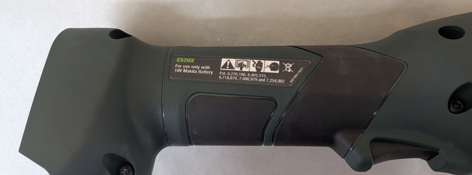 Greenlee Gator ES20X Battery Powered 20mm 18V Cable Cutter (ES20CFMGL) *NO BATT*