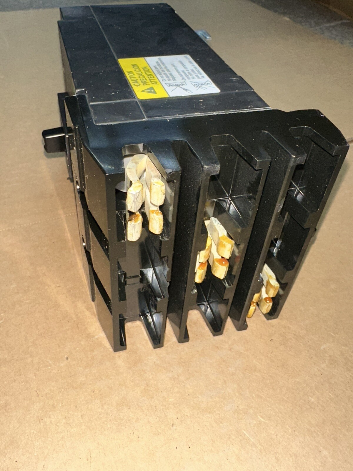 Square D QDA32100 I-Line Plug On 100A, 3Pole Circuit Breaker Broken/Chiped Crown