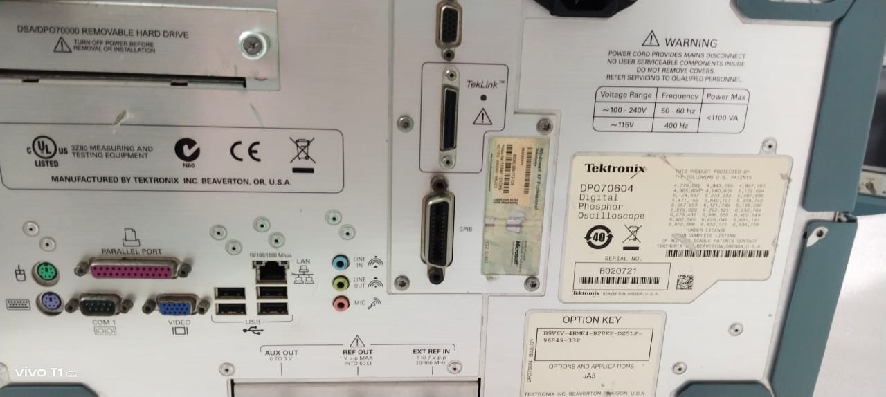 TEKTRONIX DPO 70604 OSCILLOSCOPE – 6GHZ